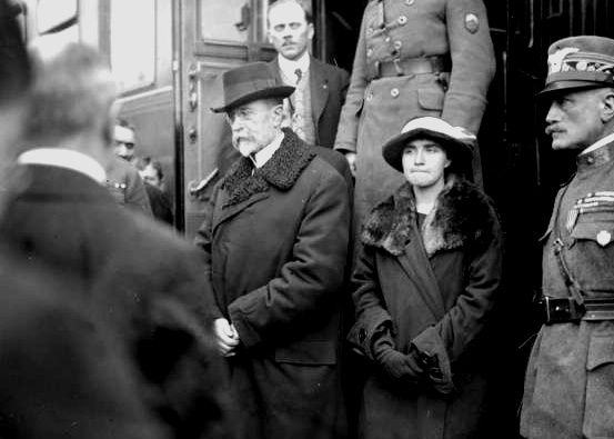 Tomáš Garrigue Masaryk při návratu z exilu